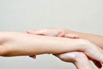 Cara Memutihkan Tangan Yang Mudah Dilakukan