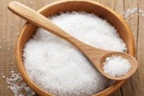 Cara mengurangi lemak perut dengan garam